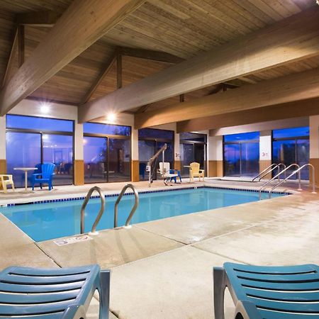 Days Inn By Wyndham Johnson Creek Екстер'єр фото